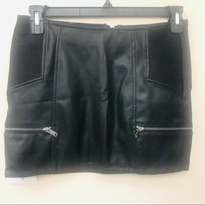 Sales!!! Forever 21 Faux Leather Mini Skirt